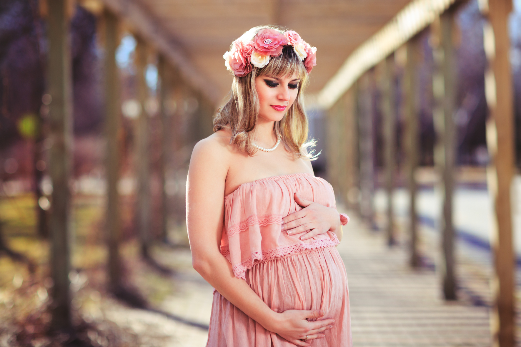 Maternity / Pregnancy with best photographers and professional videographers team – VIO IMAGE
